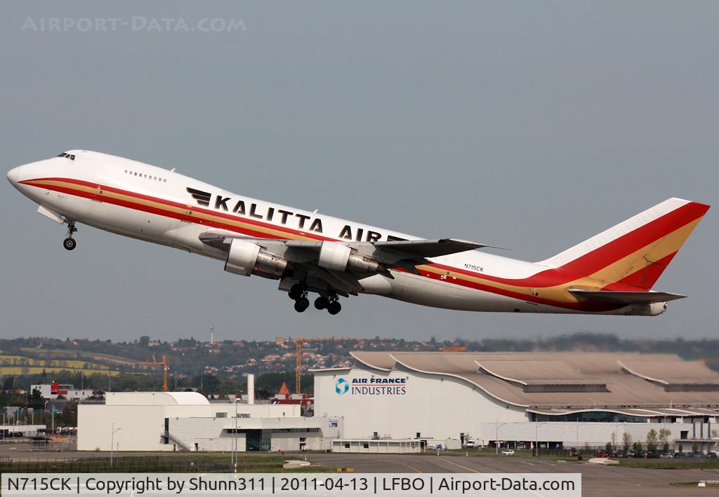 N715CK, 1982 Boeing 747-209B C/N 22447, Taking off rwy 32L