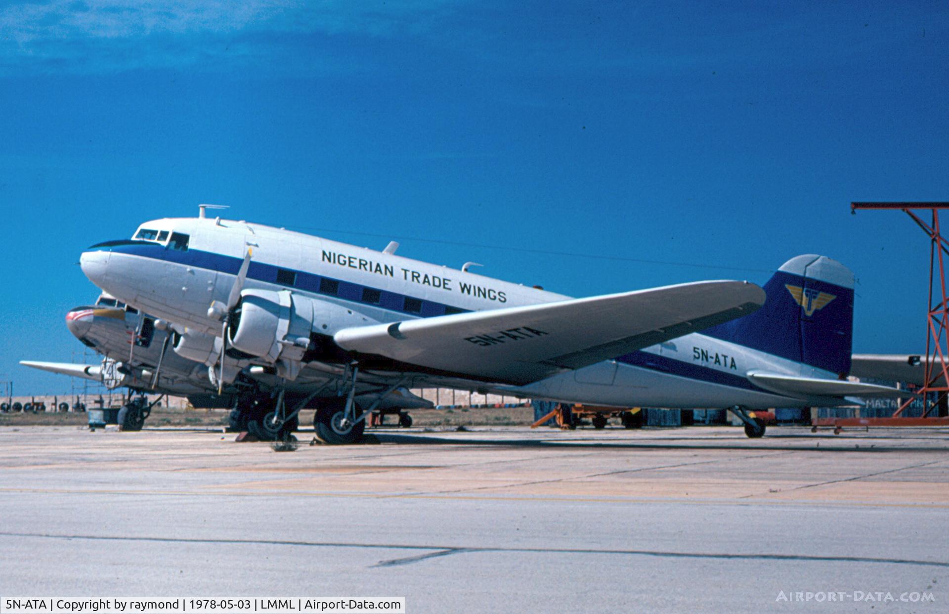 5N-ATA, 1944 Douglas C-47A-10-DK  Skytrain (DC3) C/N 12472, DC3 5N-ATA Nigerian Trade Wings