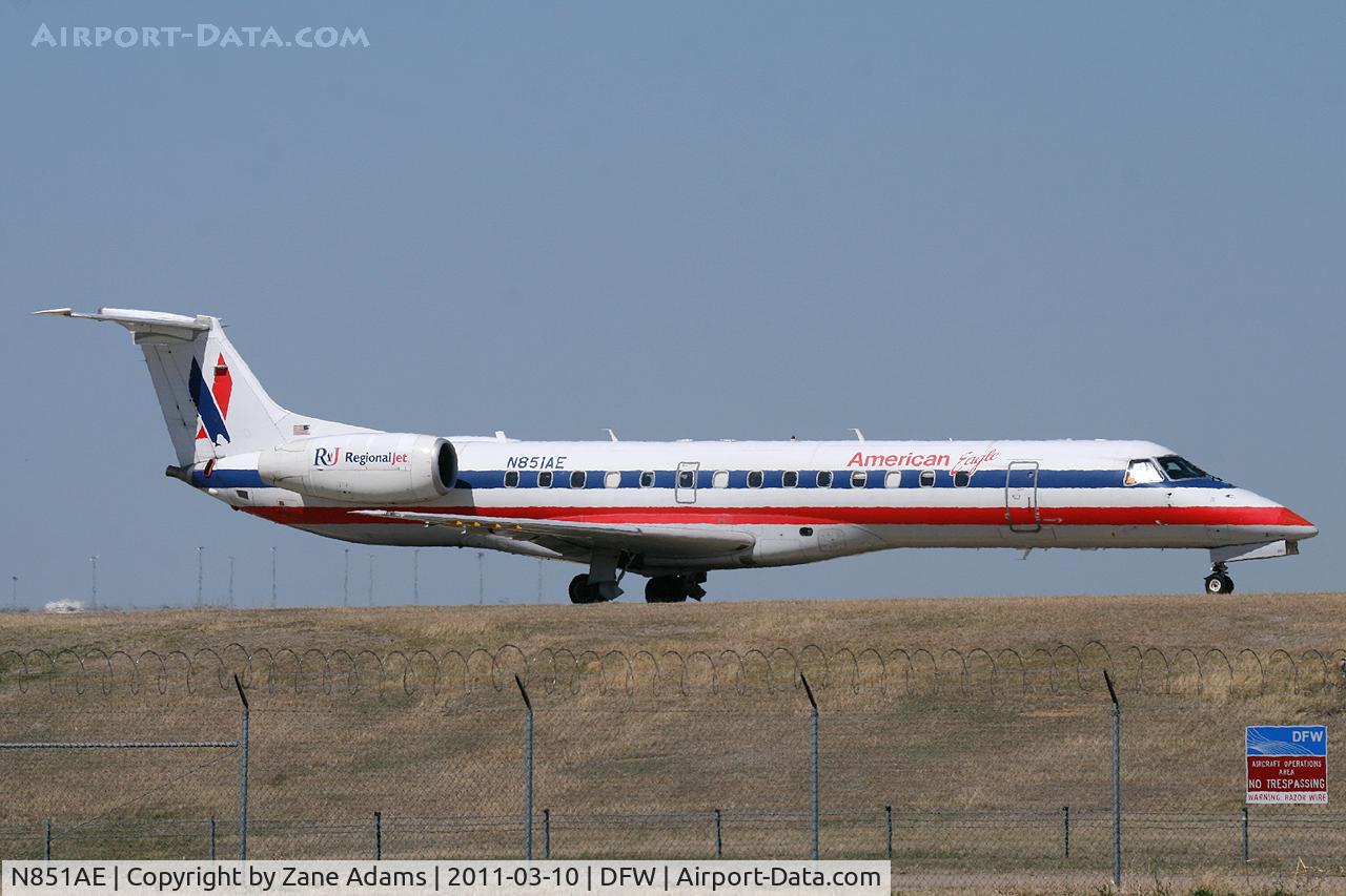 N851AE, 2003 Embraer ERJ-140LR (EMB-135KL) C/N 145734, American Eagle at DFW Airport