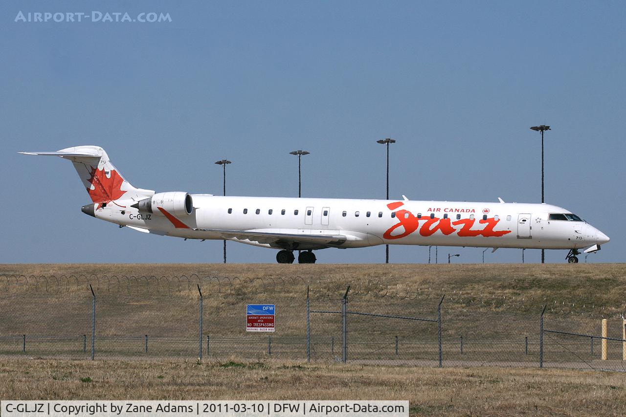 C-GLJZ, 2005 Canadair CRJ-705ER (CL-600-2D15) Regional Jet C/N 15051, Air Canada Jazz at DFW Airport