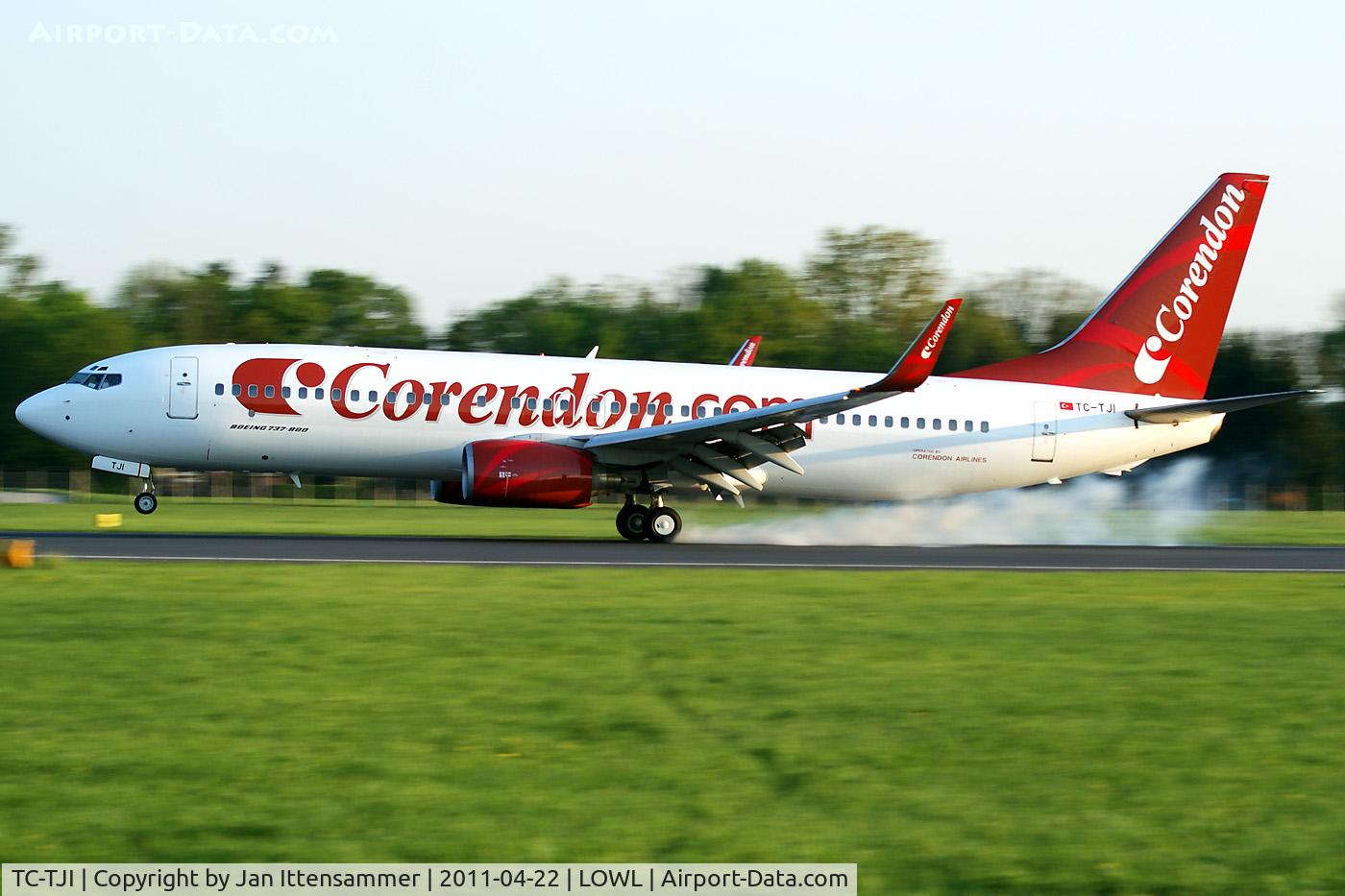 TC-TJI, 2002 Boeing 737-8S3 C/N 29246, TC-TJI @ LOWL