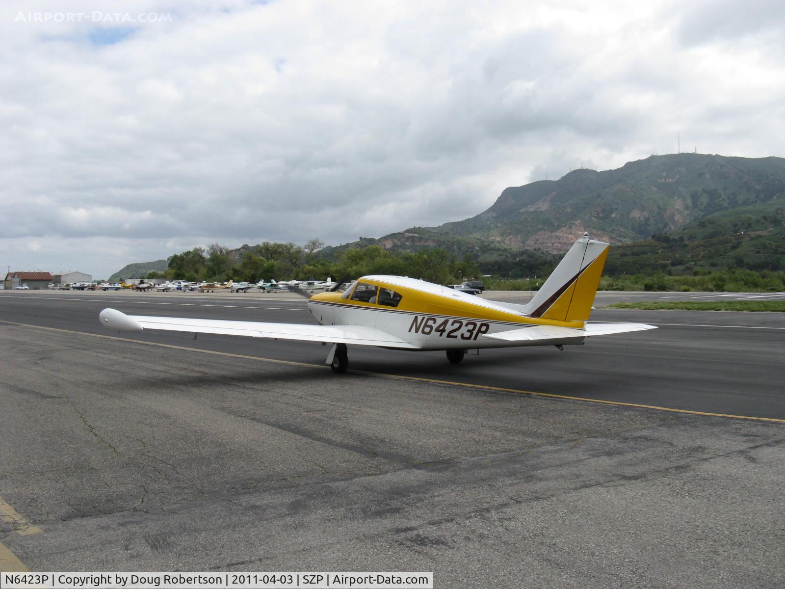 N6423P, 1959 Piper PA-24-250 Comanche C/N 24-1533, 1959 Piper PA-24-250 COMANCHE, Lycoming O-540-A1A5 250 Hp, tip tanks, taxi