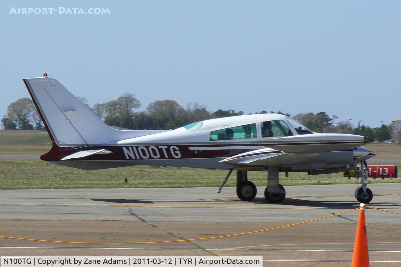 N100TG, 1974 Cessna 310Q C/N 310Q1150, At Tyler Pounds Field