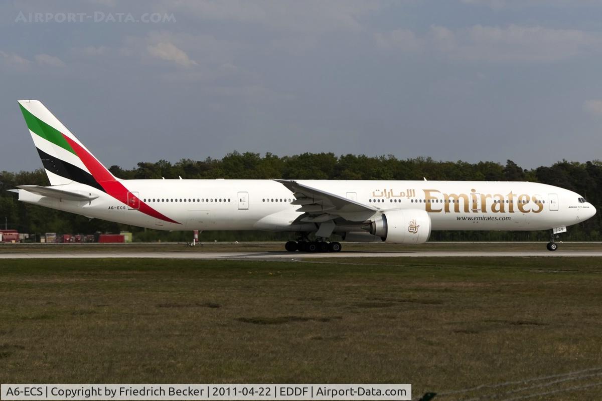A6-ECS, 2009 Boeing 777-31H/ER C/N 38980, departure via RW18W