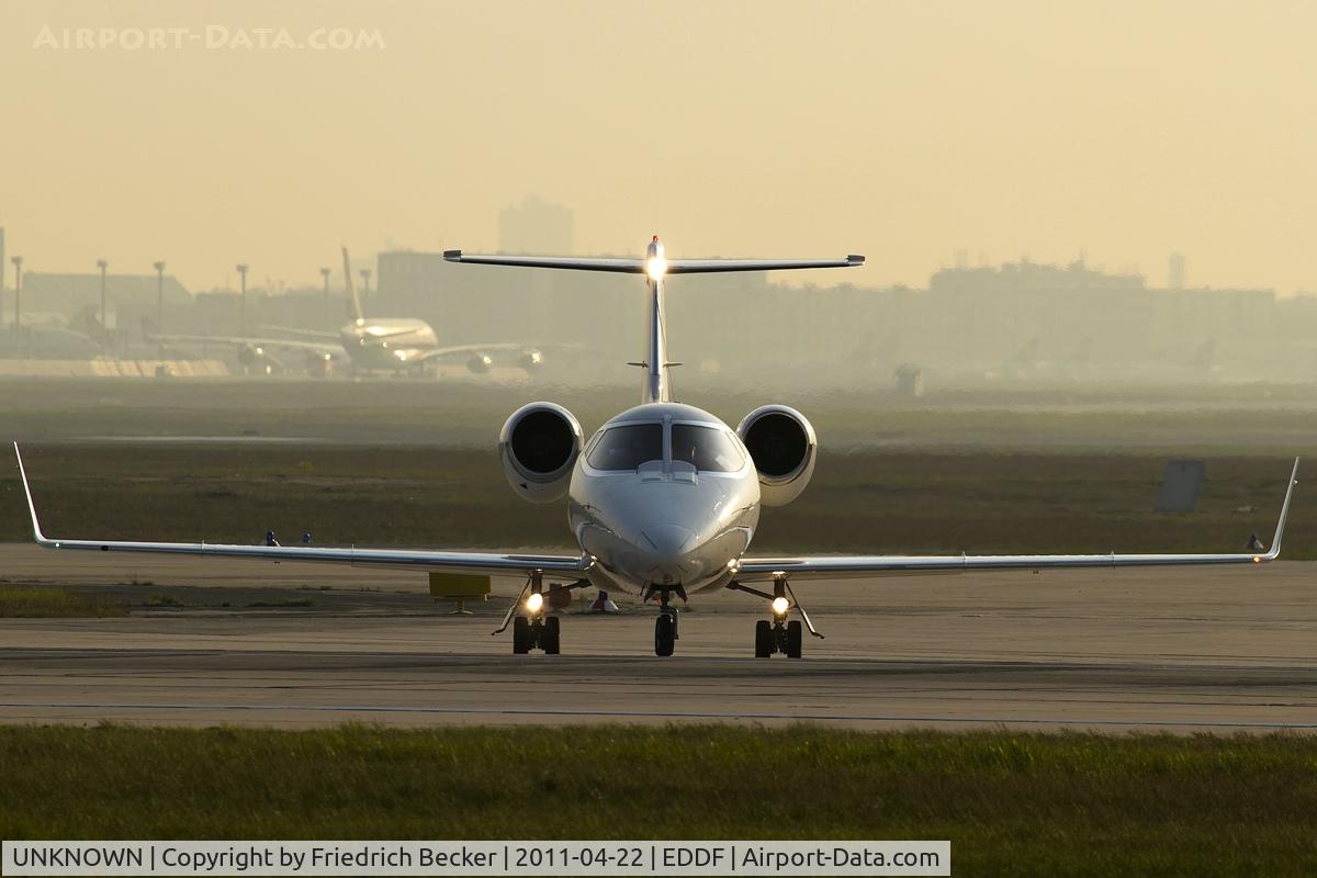 UNKNOWN, Miscellaneous Various C/N unknown, line up for departure via RW18W