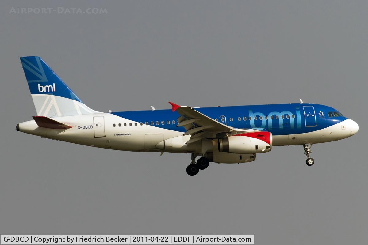 G-DBCD, 2005 Airbus A319-131 C/N 2389, on final