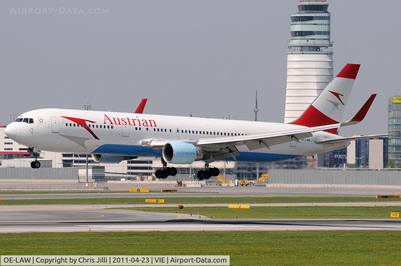 OE-LAW, 1992 Boeing 767-3Z9/ER C/N 26417, Austrian Airlines