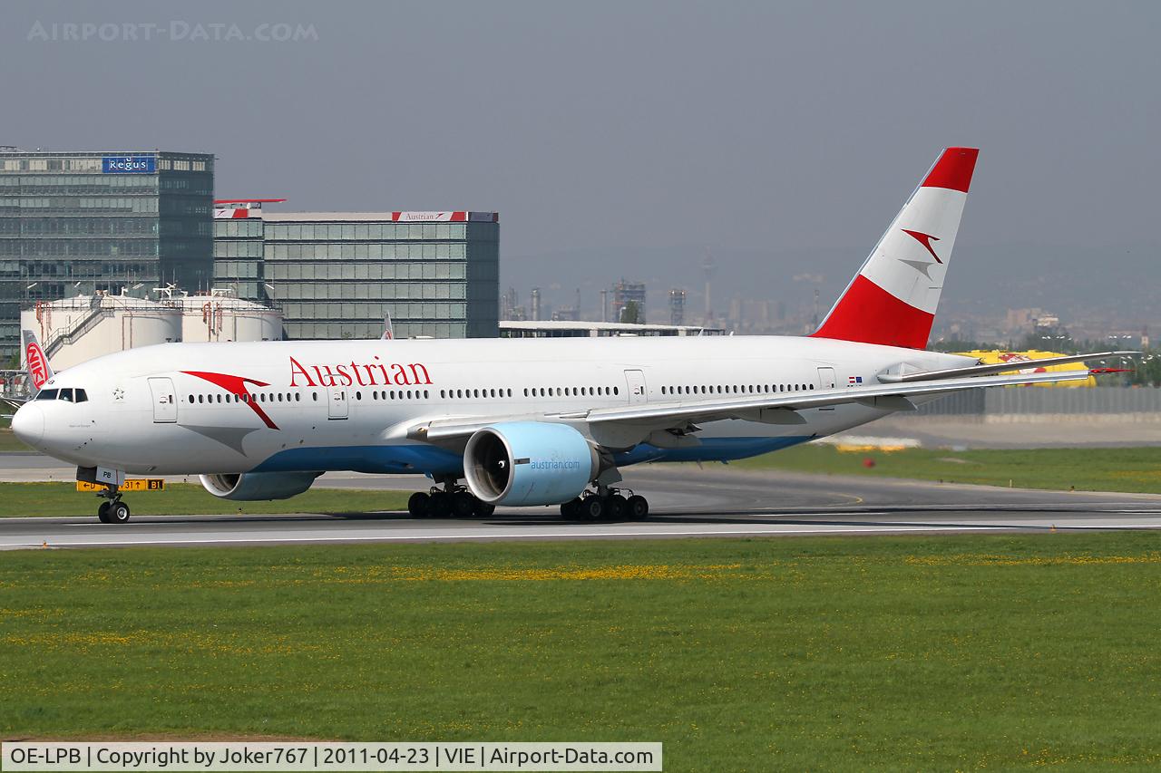 OE-LPB, 1998 Boeing 777-2Z9/ER C/N 28699, Austrian Airlines