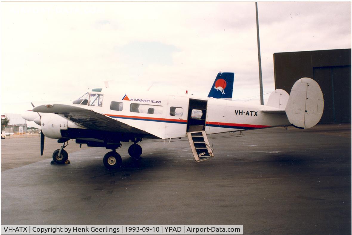 VH-ATX, 1964 Beech H18 C/N BA-704, Air Kangaroo Island