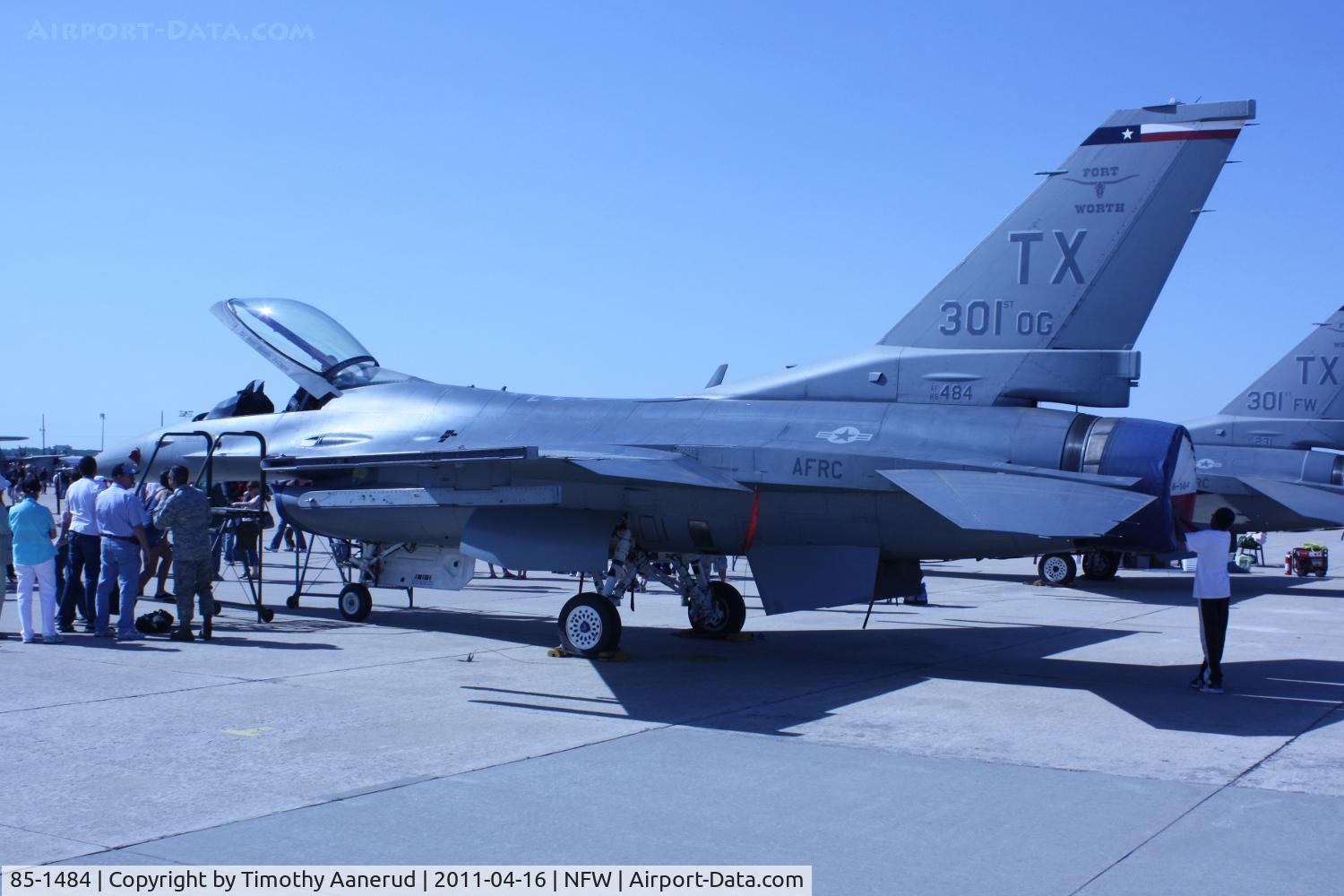 85-1484, 1985 General Dynamics F-16C Fighting Falcon C/N 5C-264, 1985 General Dynamics F-16C Fighting Falcon, c/n: 5C-264; Air Expo 2011