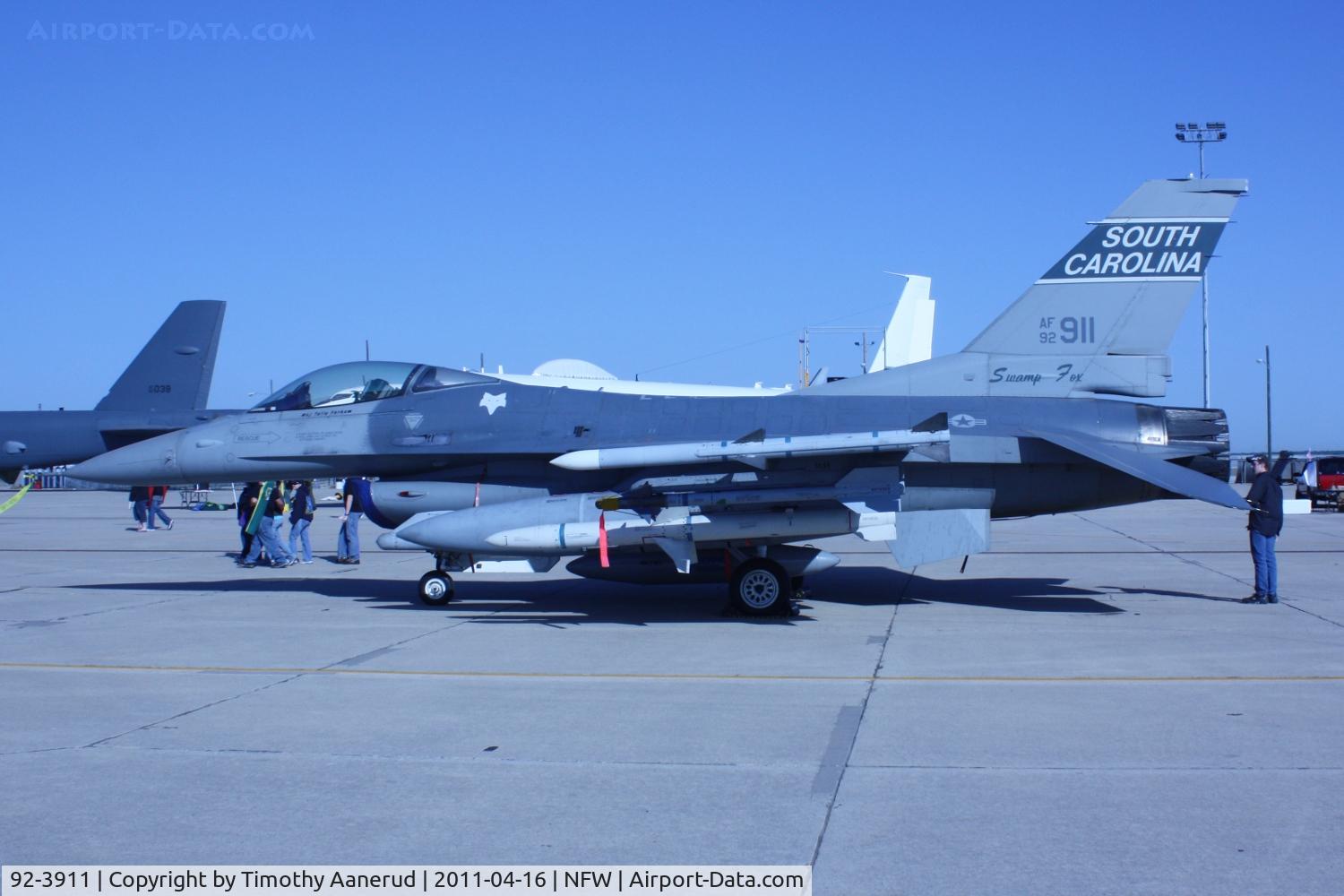 92-3911, 1992 Lockheed F-16C Fighting Falcon C/N CC-153, Lockheed F-16C, c/n: CC-153; Air Expo 2011