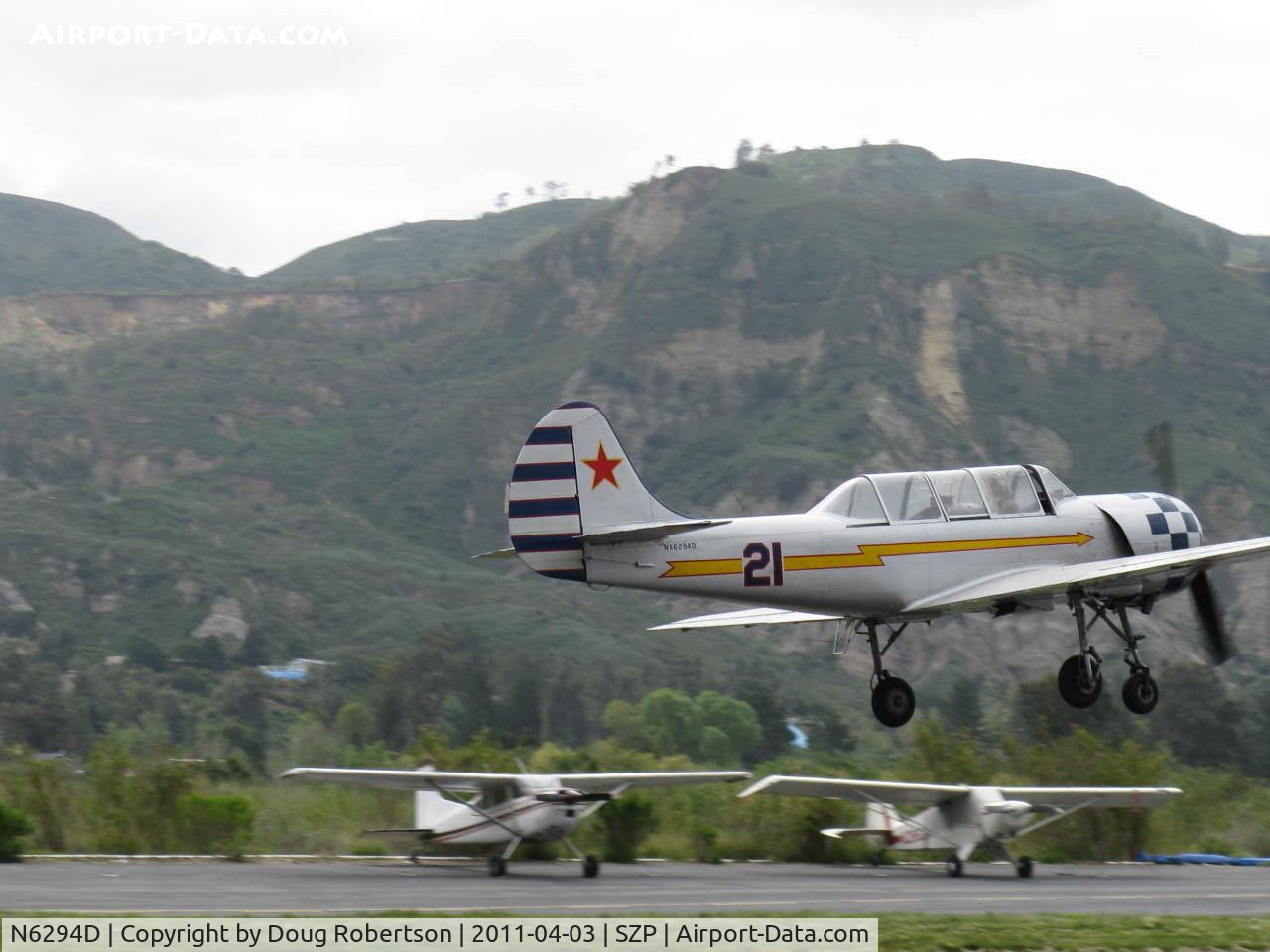 N6294D, 1983 Yakovlev Yak-52 C/N 833611, 1983 Yakovlev YAK 52, Vedeneev (Ivchenko) M-14P 360 Hp radial, takeoff climb Rwy 22