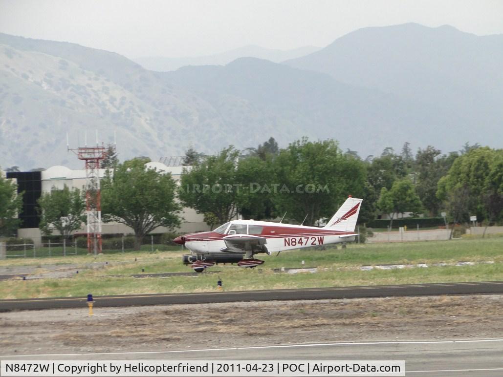N8472W, 1965 Piper PA-28-180 C/N 28-2714, Rolling out after landing