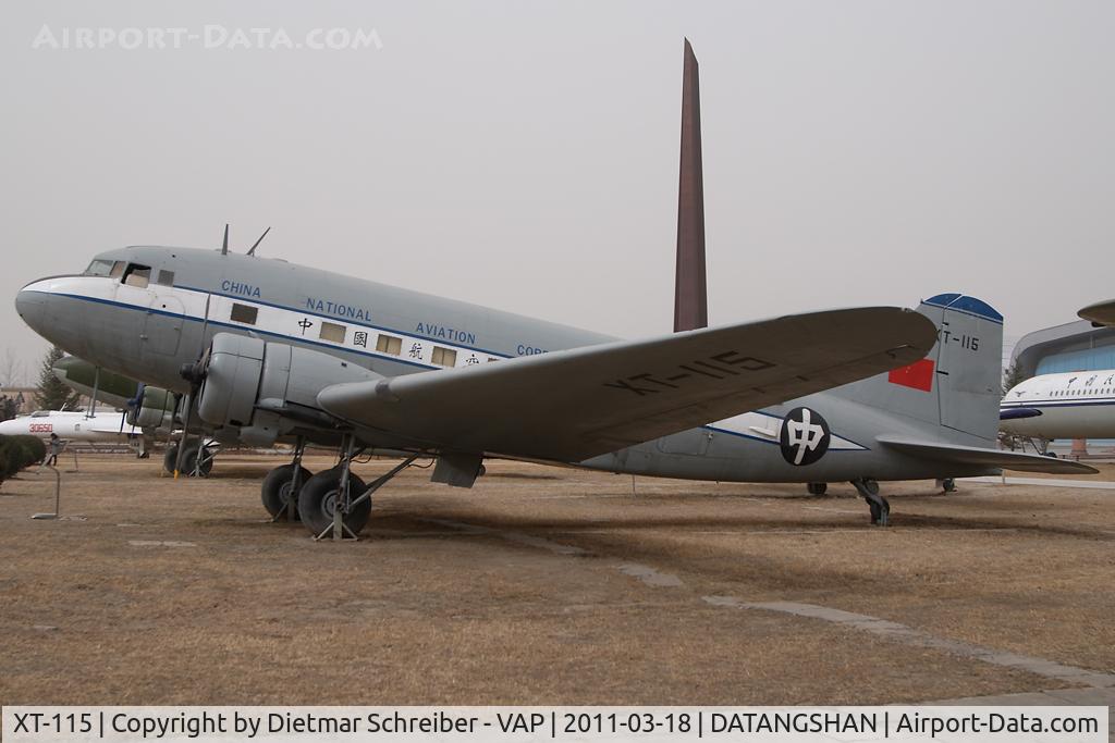 XT-115, Lisunov (Douglas) Li-2 (DC-3) C/N 38-79A1016, CATC LI2 (DC3)