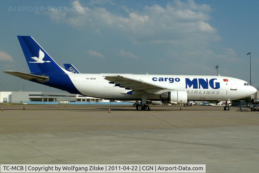 TC-MCB, Airbus A300B4-203 C/N 304, without engines