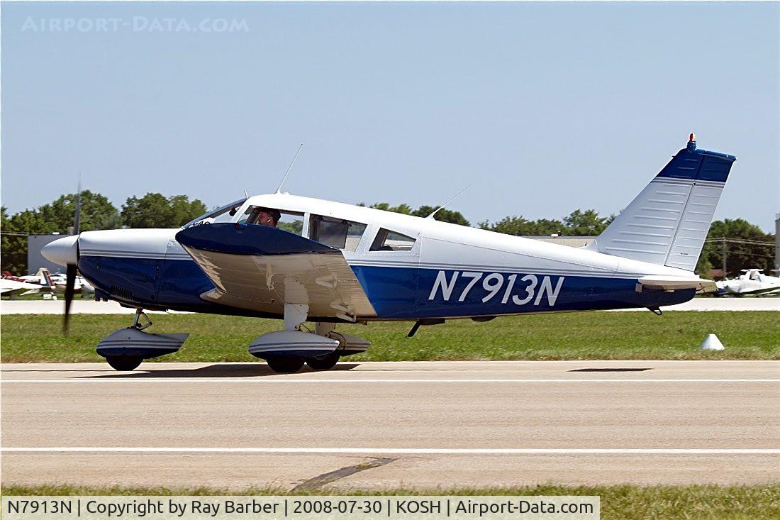N7913N, 1969 Piper PA-28-180 Cherokee C/N 28-5325, Piper PA-28-180 Cherokee D [28-5325] Oshkosh~N 30/07/2008