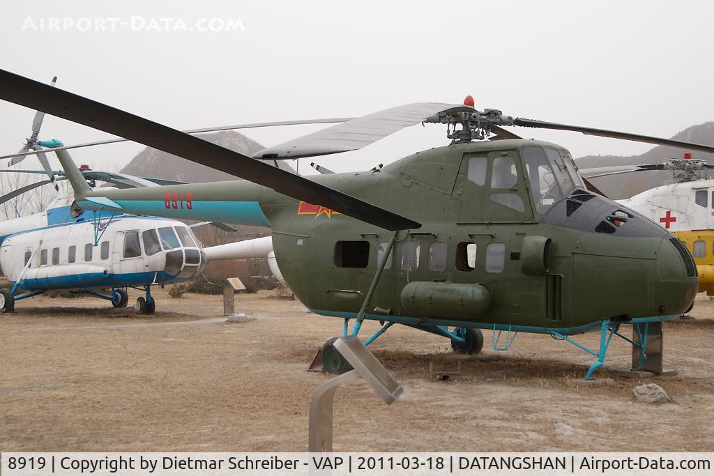 8919, Harbin Z-5 C/N Not found (2), Chinese Air Force harbin Z5
