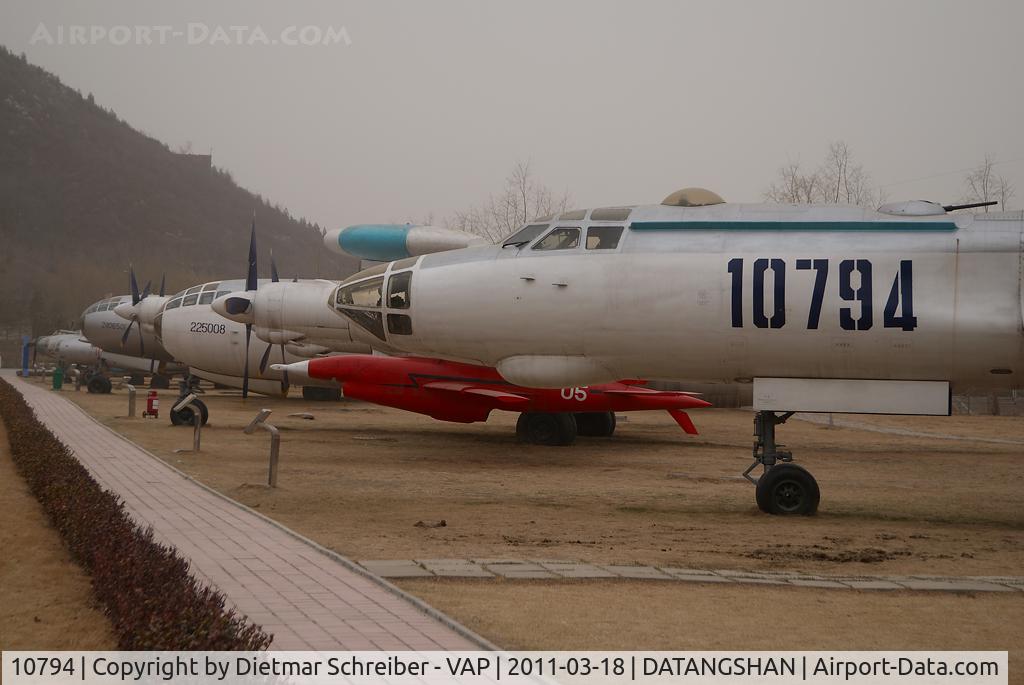 10794, Xian H-6A C/N 052408, Chinese Air Force Tupolev 16