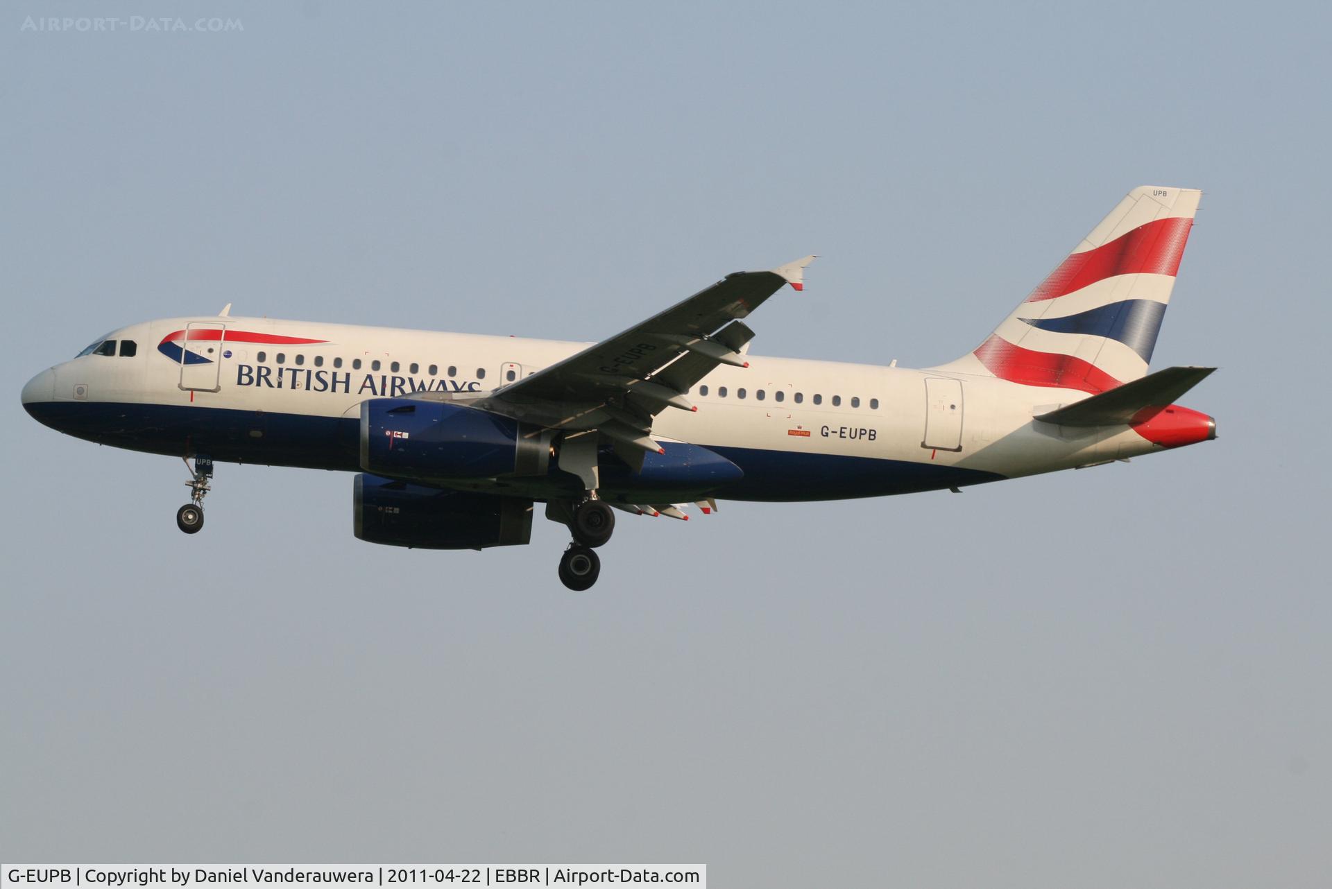 G-EUPB, 1999 Airbus A319-131 C/N 1115, Flight BA388 is descending to RWY 25L