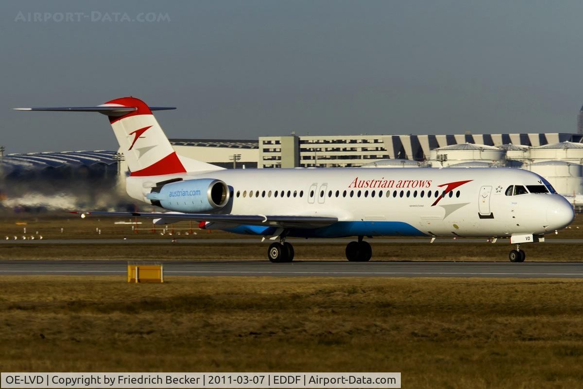 OE-LVD, 1994 Fokker 100 (F-28-0100) C/N 11515, departure via RW18W