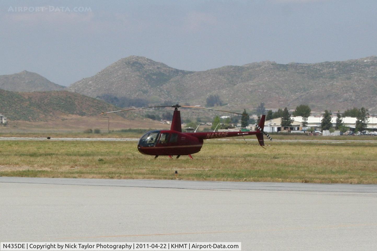 N435DE, 2005 Robinson R44 Raven II C/N 10605, Parked in the grass at Hemet