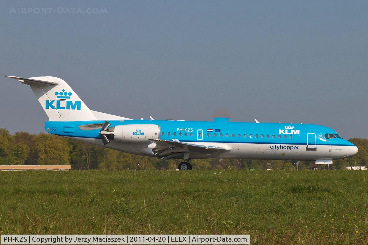 PH-KZS, 1995 Fokker F70 (F-28-0070) C/N 11540, PH-KZS_
 Fokker 70 (F28-0070