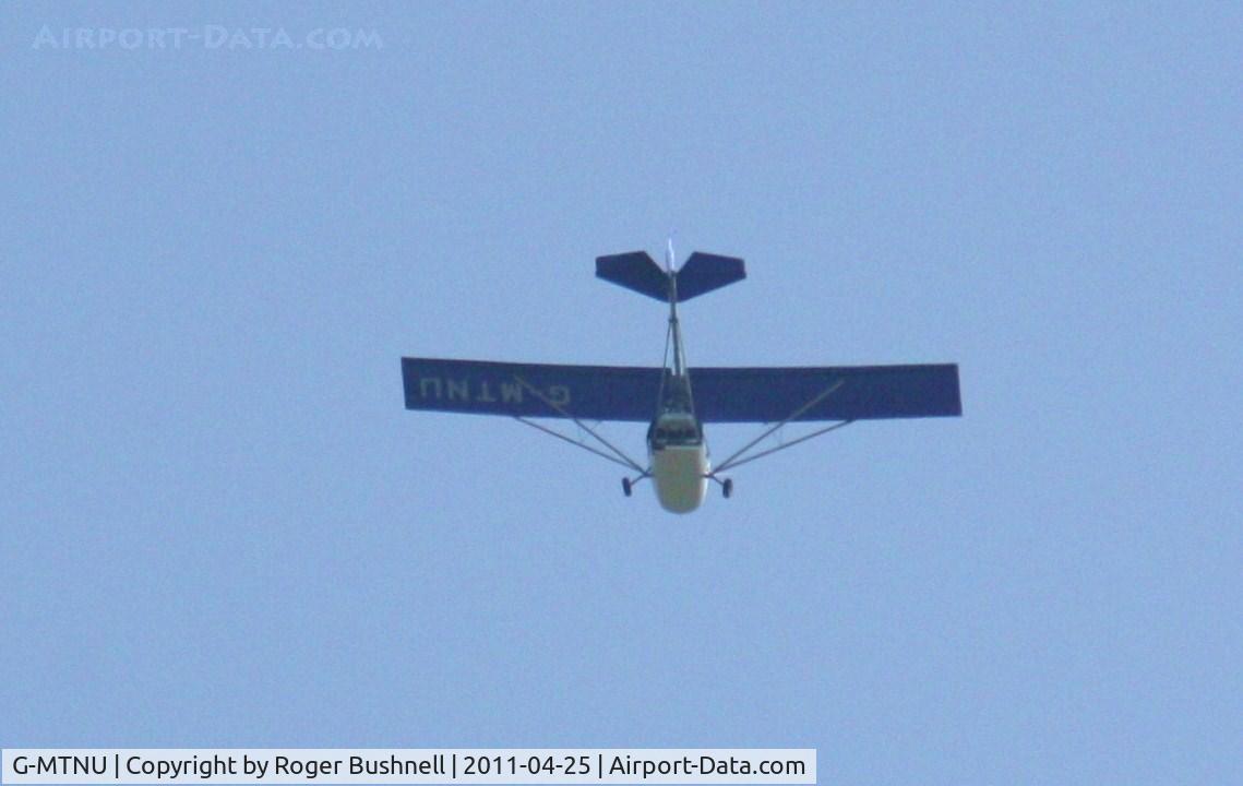 G-MTNU, 1987 Thruster TST MK1 C/N 897-TST-035, Flying over North Gorley Hampshire U.K.