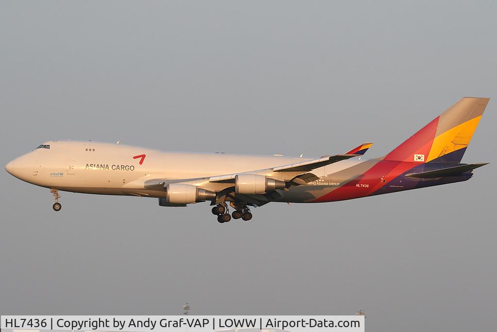HL7436, 2002 Boeing 747-48EF (SCD) C/N 29170, Asiana 747-400