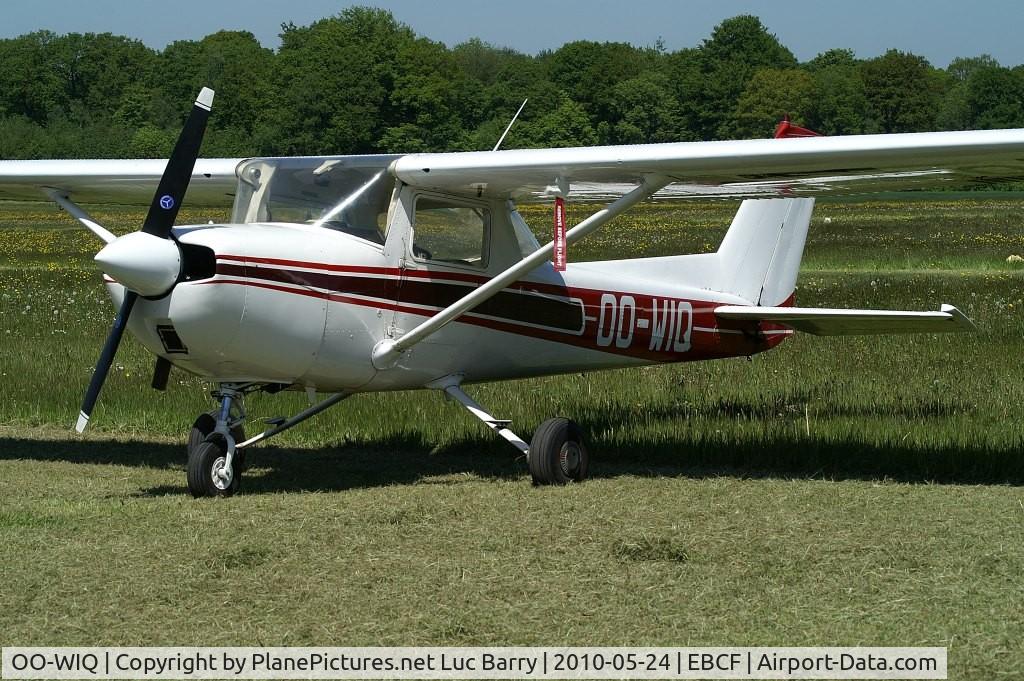 OO-WIQ, 1972 Reims FRA150L Aerobat C/N 0158, Based in Belgium at Cerfontaine airport. Owner : Club Aeronautique des Lacs.