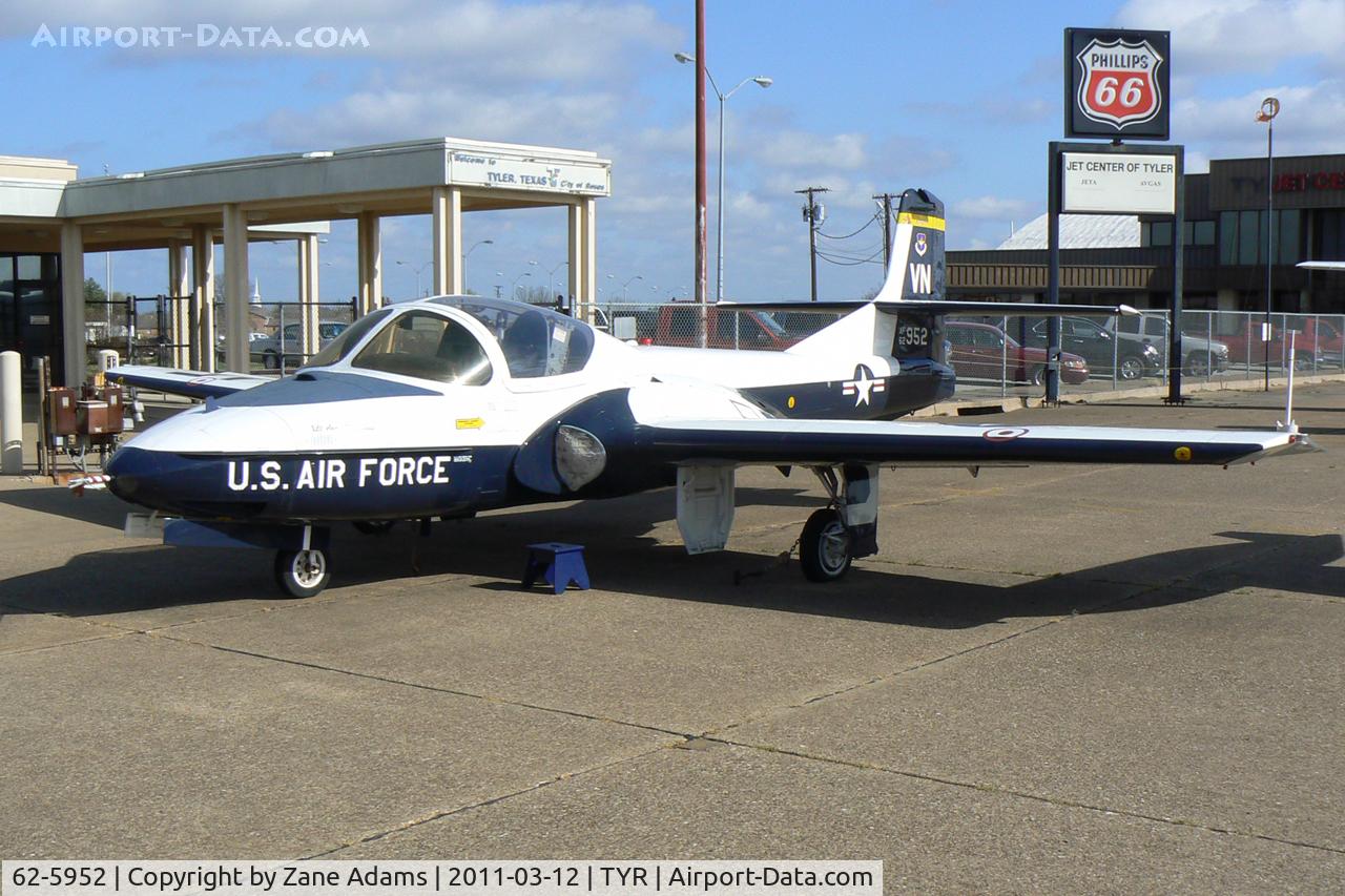 62-5952, 1962 Cessna T-37B-CE Tweety Bird C/N 40720, On display at the Historic Aviation Memorial Museum - Tyler, Texas