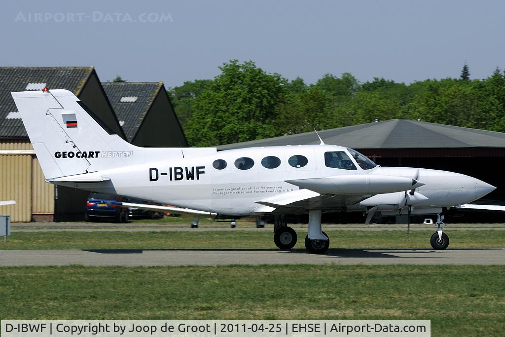 D-IBWF, Cessna 402B C/N 402B0221, Nice visitor to Seppe airfield!