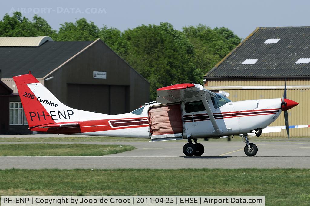 PH-ENP, 1980 Cessna U206G Stationair 6 Stationair C/N U206-05848, one of many parajump flights this day