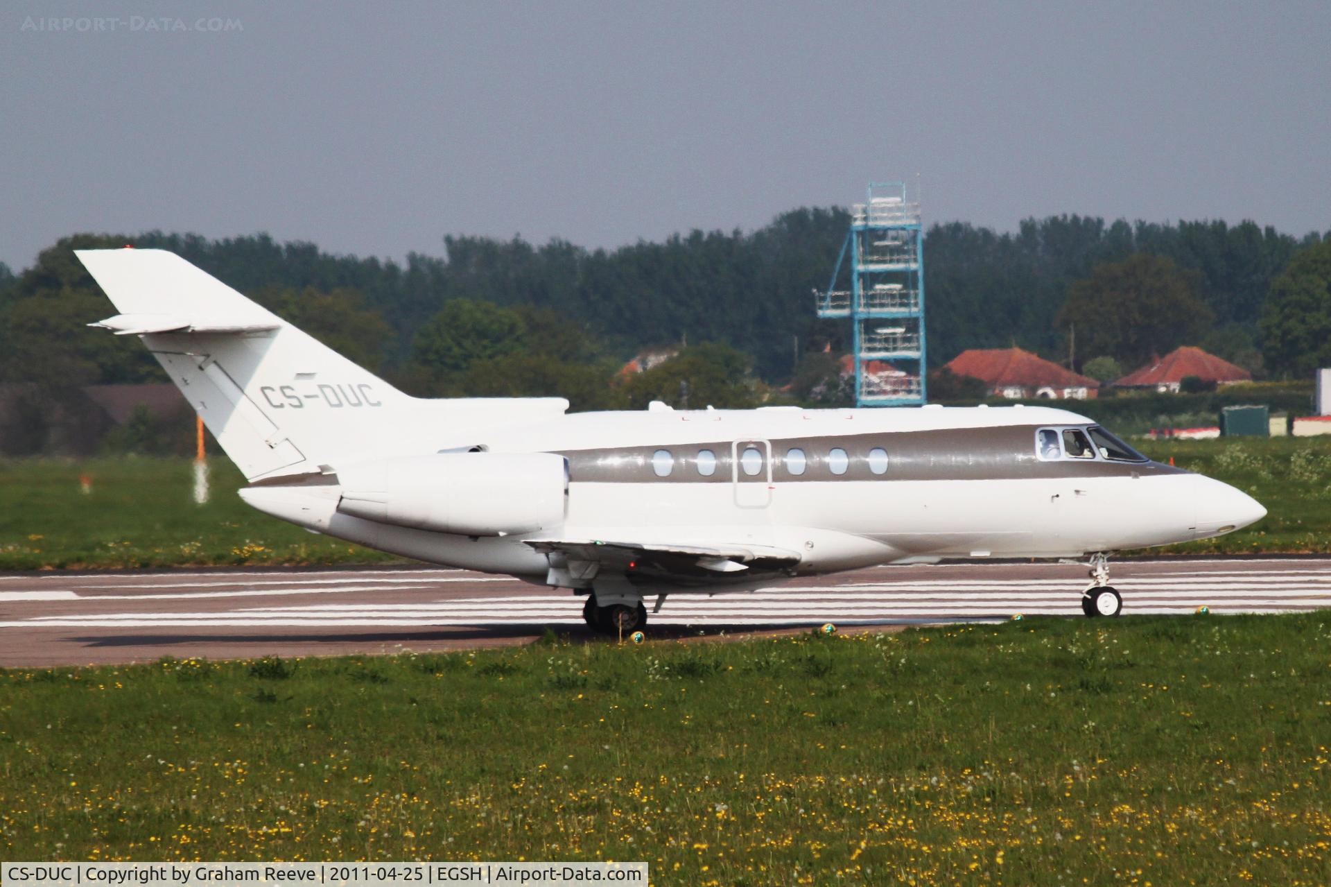 CS-DUC, 2008 Hawker Beechcraft 750 C/N HB-06, About to depart.