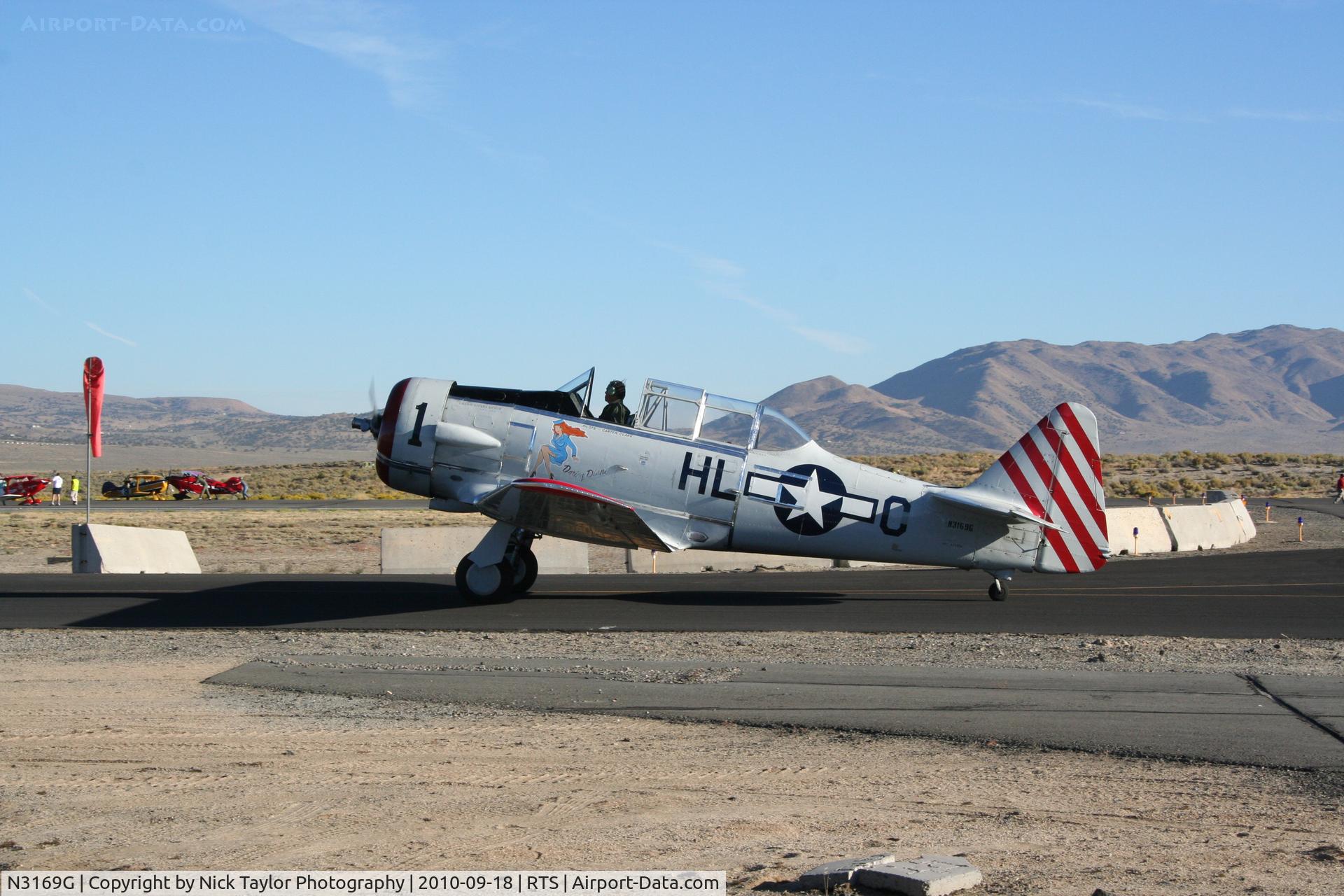 N3169G, 1945 North American AT-6F Texan C/N 121-42937, Carter Clark taxi's Daring Diane for an engine run
