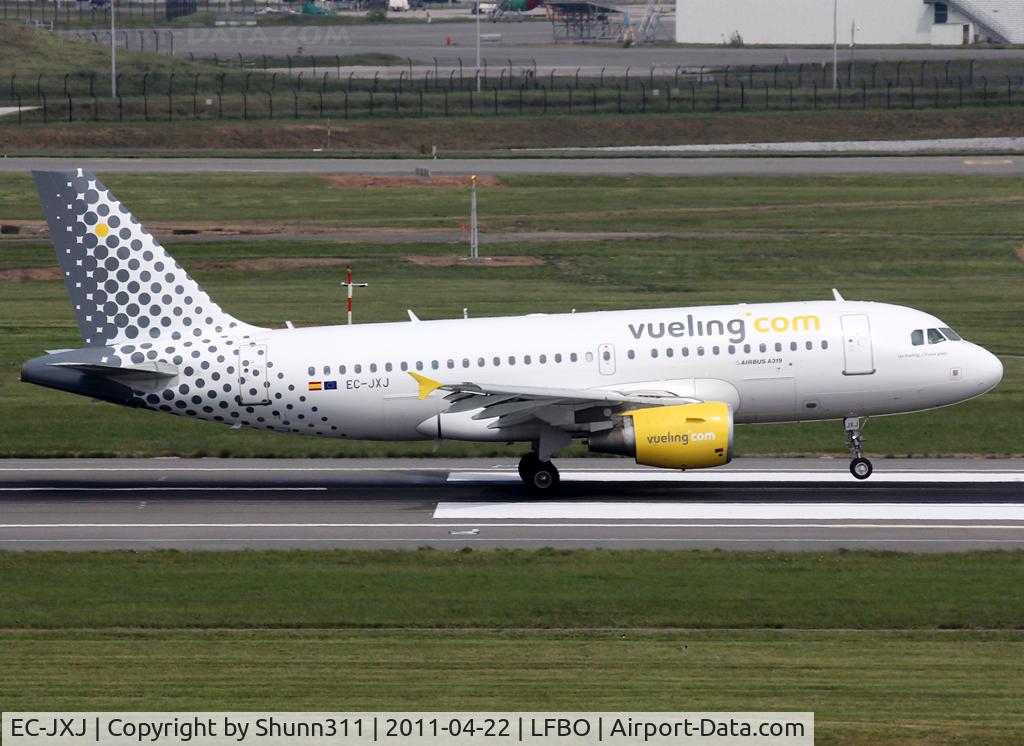 EC-JXJ, 2006 Airbus A319-111 C/N 2889, Landing rwy 14R