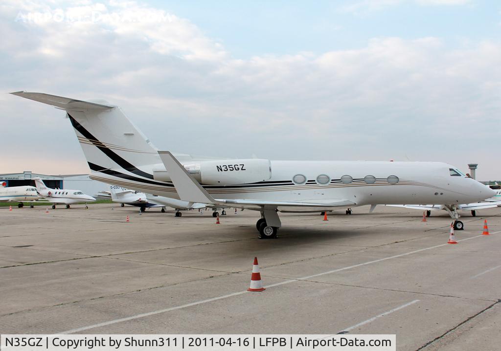 N35GZ, 1985 Gulfstream Aerospace G-1159A Gulfstream III C/N 465, Parked...