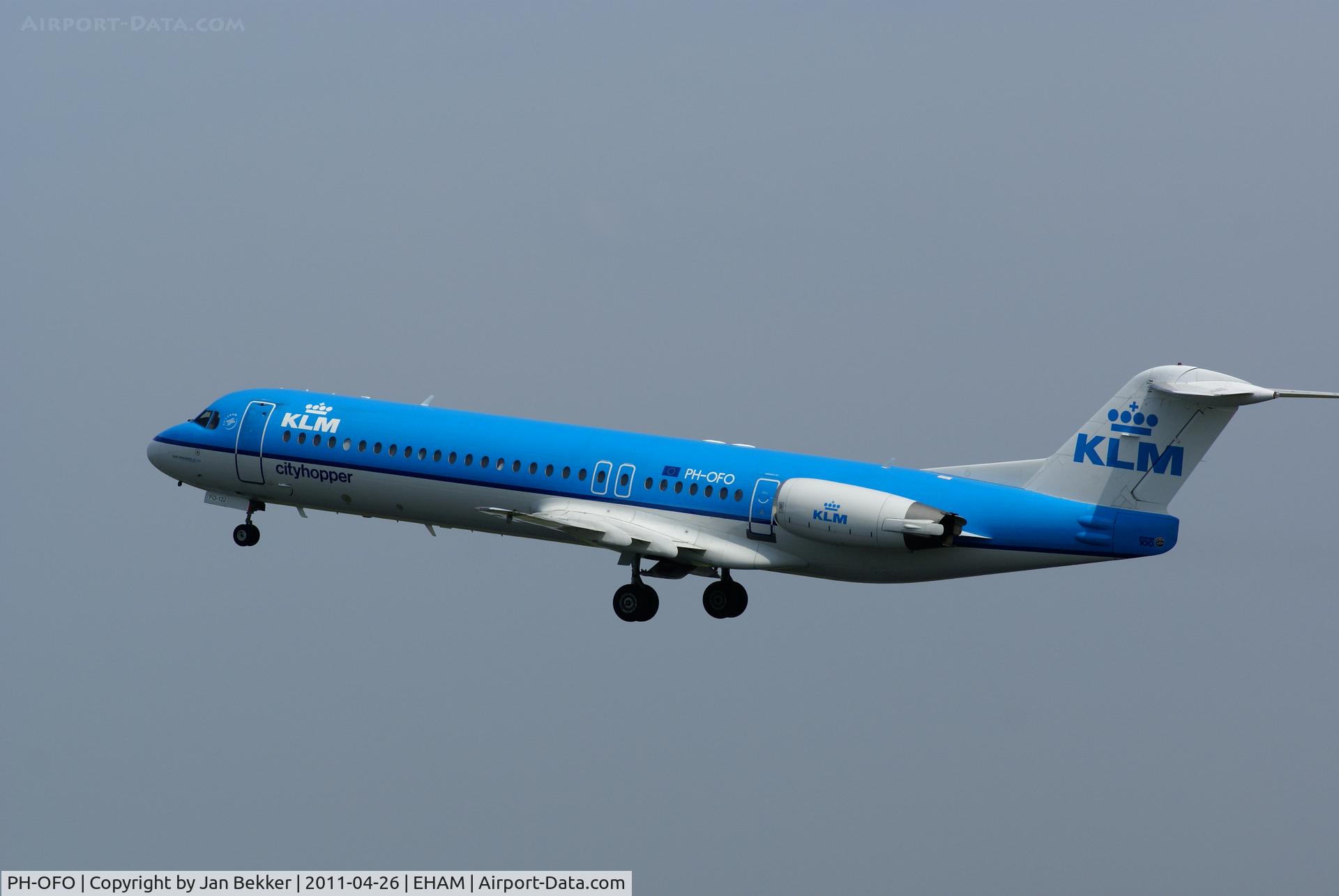 PH-OFO, 1995 Fokker 100 (F-28-0100) C/N 11462, Just after take off from Schiphol (Polderbaan)
