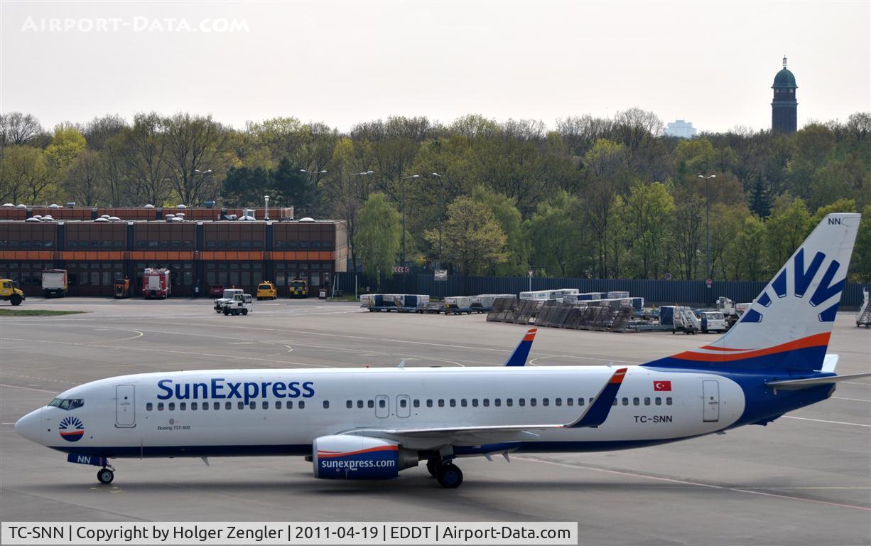 TC-SNN, 2010 Boeing 737-8HC C/N 40775, Just arrived from Izmir/Turkey.....