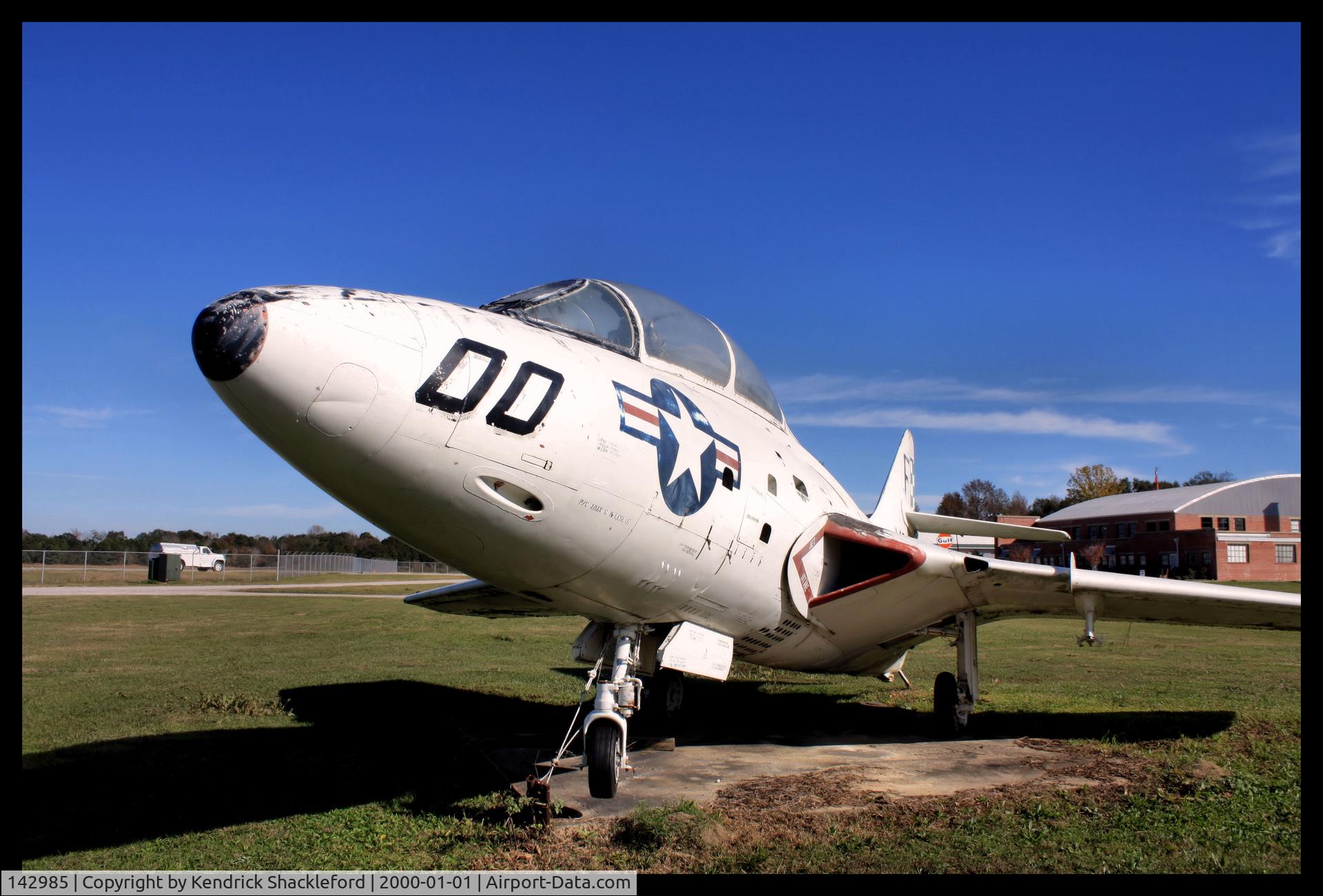 142985, 1962 Grumman TF-9J Cougar C/N 367, Moton Field, Tuskegee, AL