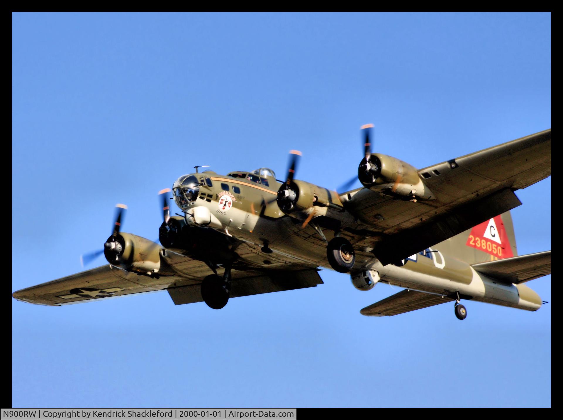 N900RW, 1944 Boeing B-17G Flying Fortress C/N 8627, Maxwell AFB  March 2010