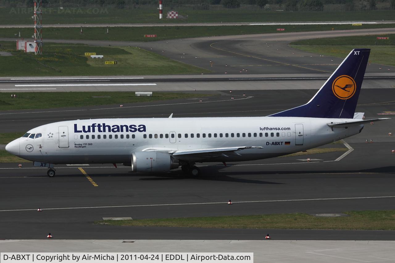 D-ABXT, 1989 Boeing 737-330 C/N 24281, Lufthansa, Name: Reutlingen