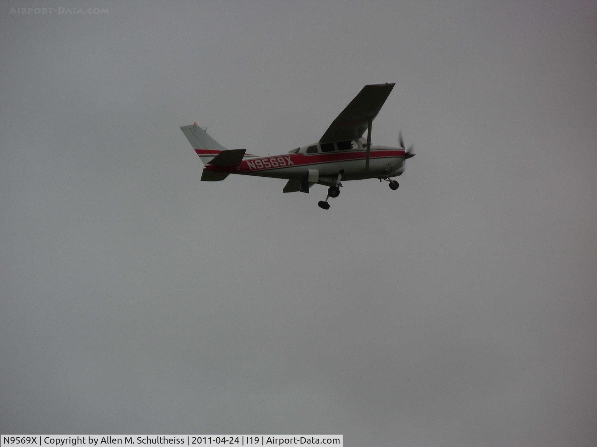 N9569X, 1962 Cessna 210B C/N 21057869, 1962 Cessna 210B