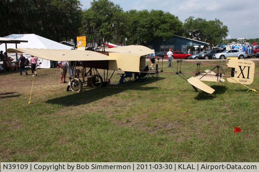 N39109, 2009 Bleriot XI Replica C/N AB3, On display at Sun N Fun 2011 - Lakeland, FL