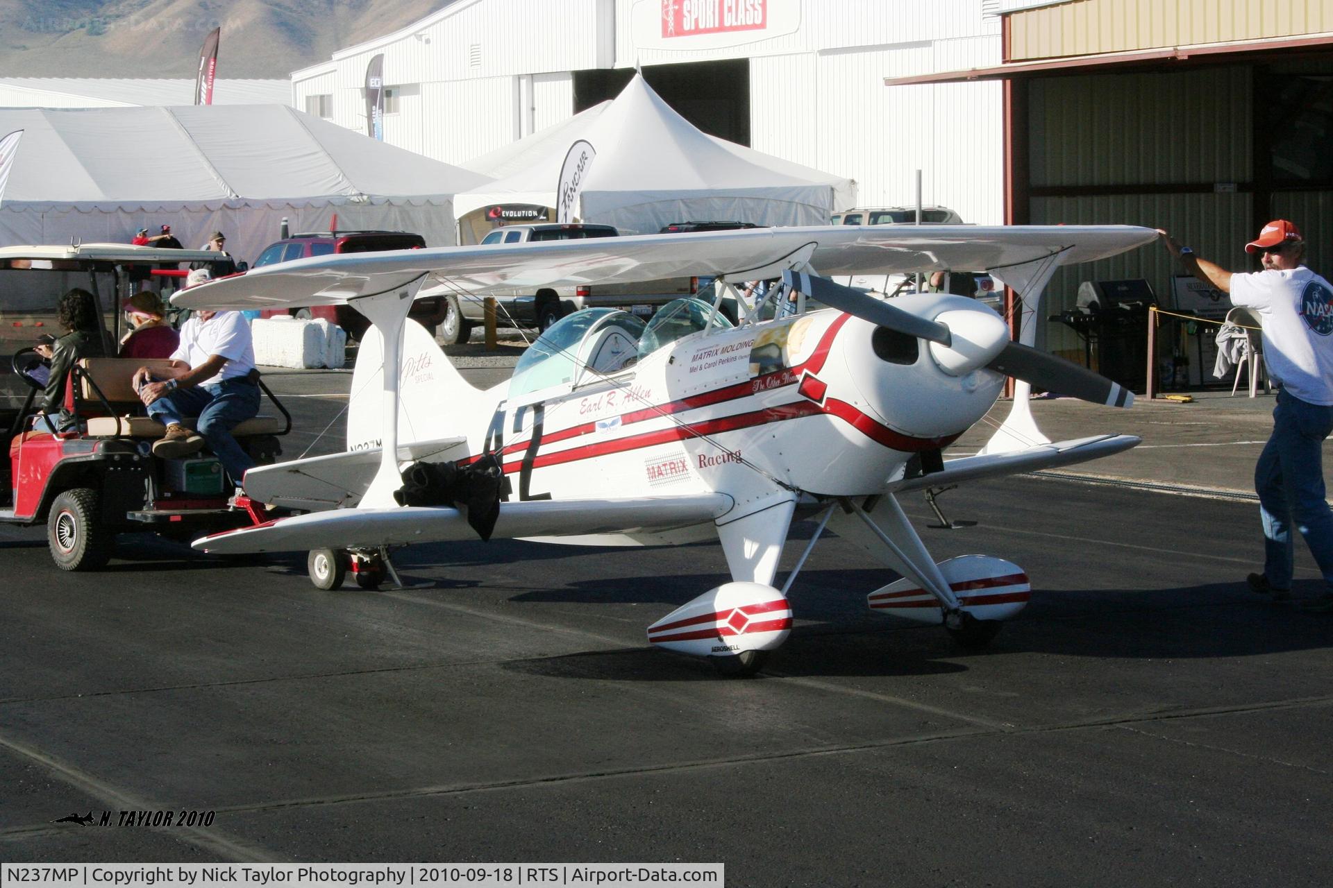 N237MP, Pitts S-1S Special C/N 7-0237, Heading back to the hangar after coming in 2nd