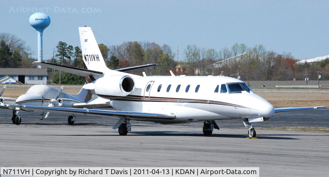 N711VH, 2002 Cessna 560XL C/N 560-5260, 2002 Cessna 560XL in Danville Va.
