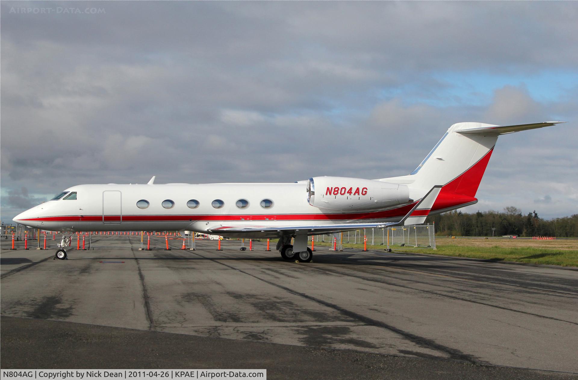 N804AG, 2010 Gulfstream Aerospace G450 (GIV-X) C/N 4199, KPAE/PAE