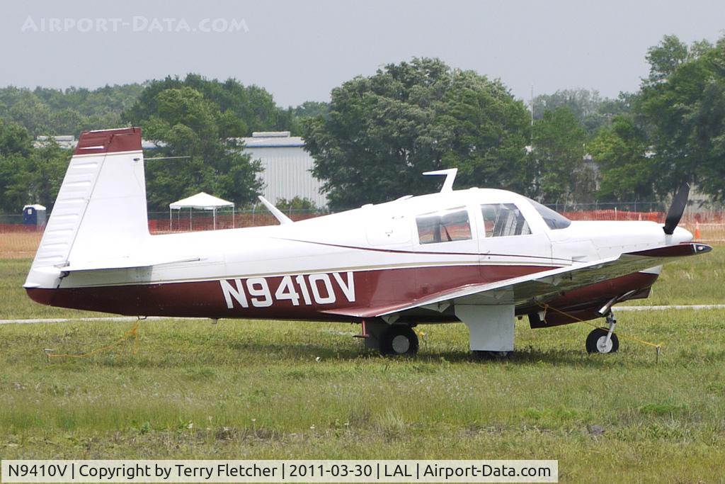 N9410V, 1969 Mooney M20C Ranger C/N 700036, 2011 Sun n Fun Lakeland , Florida