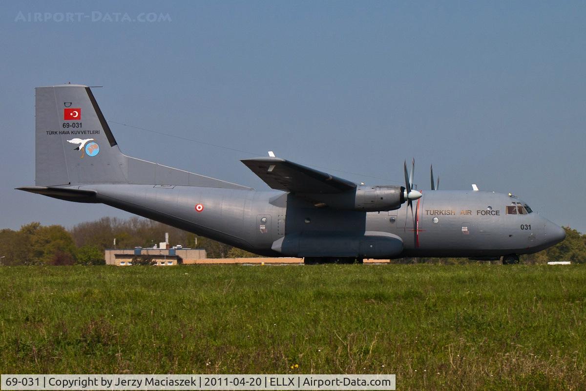 69-031, Transall C-160D C/N D31, 69-031_
Transall C160, c/n: 69-031