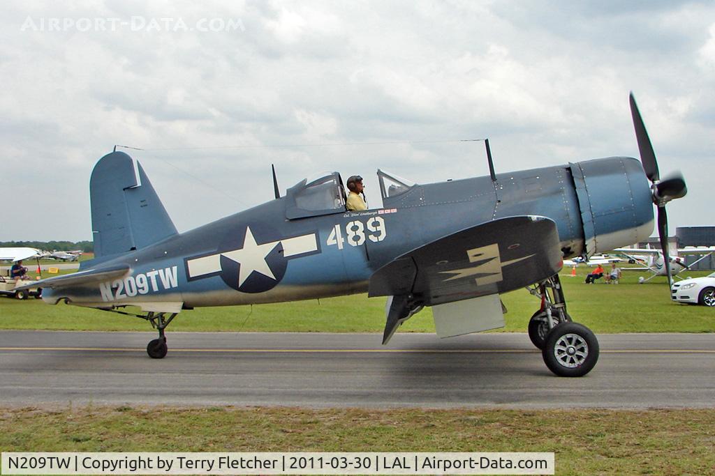 N209TW, Goodyear FG-1D Corsair C/N 3750, 2011 Sun n Fun Lakeland , Florida
