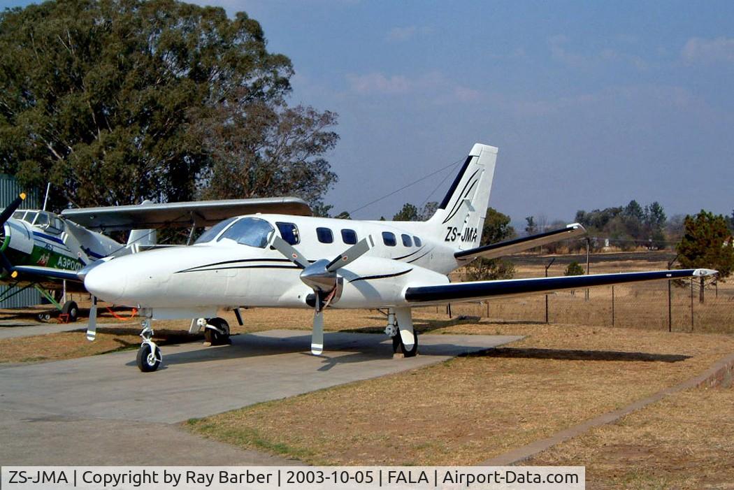 ZS-JMA, 1979 Cessna 441 Conquest II C/N 441-0095, Cessna 441 Conquest II [441-0095] Lanseria~ZS 05/10/2003